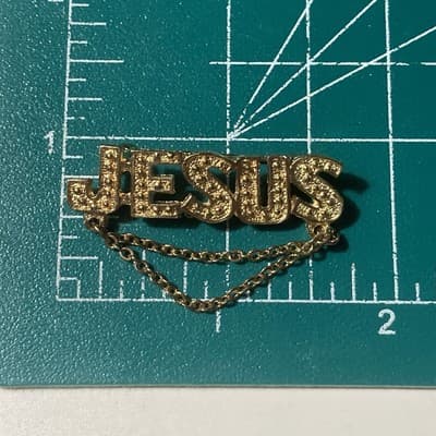 VIntage Deadstock Goldtone JESUS Brooch Pin Religious Catholic Christianity - Thumbnail 4