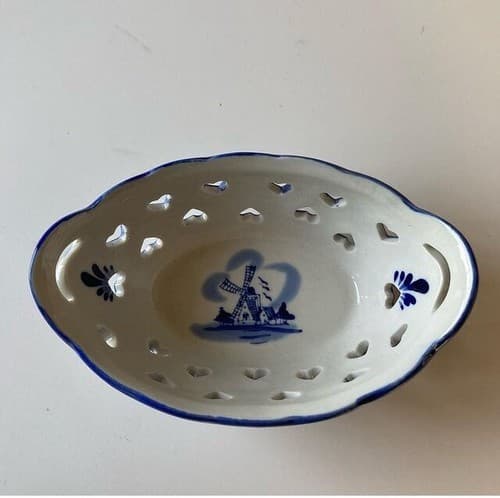 Vintage Blue & White Windmill Candy Nut Dishes Heart Cutouts Pierced 5” Dutch - Thumbnail 3