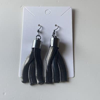 Vintage Modernist Fringed Tasseled Gunmetal Earrings 80s 90s Minimalist - Thumbnail 6