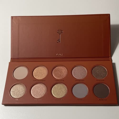 Zoeva ROSE GOLDEN EYESHADOW PALETTE ~ NEW In Sleeve - Thumbnail 4