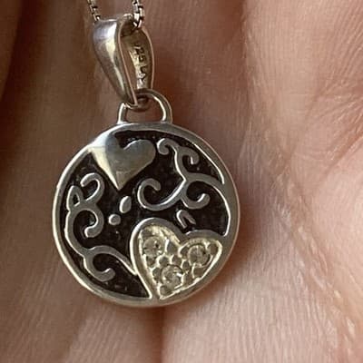 Sterling Silver 925 Sisters are Friends Round Pave Pendant Necklace Double Sided - Thumbnail 2