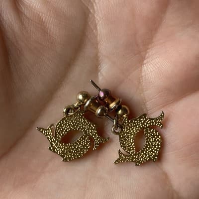 Vintage Goldtone Koi Fish Round Carp Delicate Dangle Drop Earrings Rare HTF - Thumbnail 6