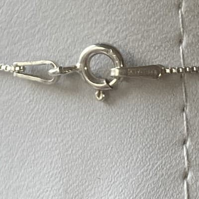 Sterling Silver 925 Sisters are Friends Round Pave Pendant Necklace Double Sided - Thumbnail 9
