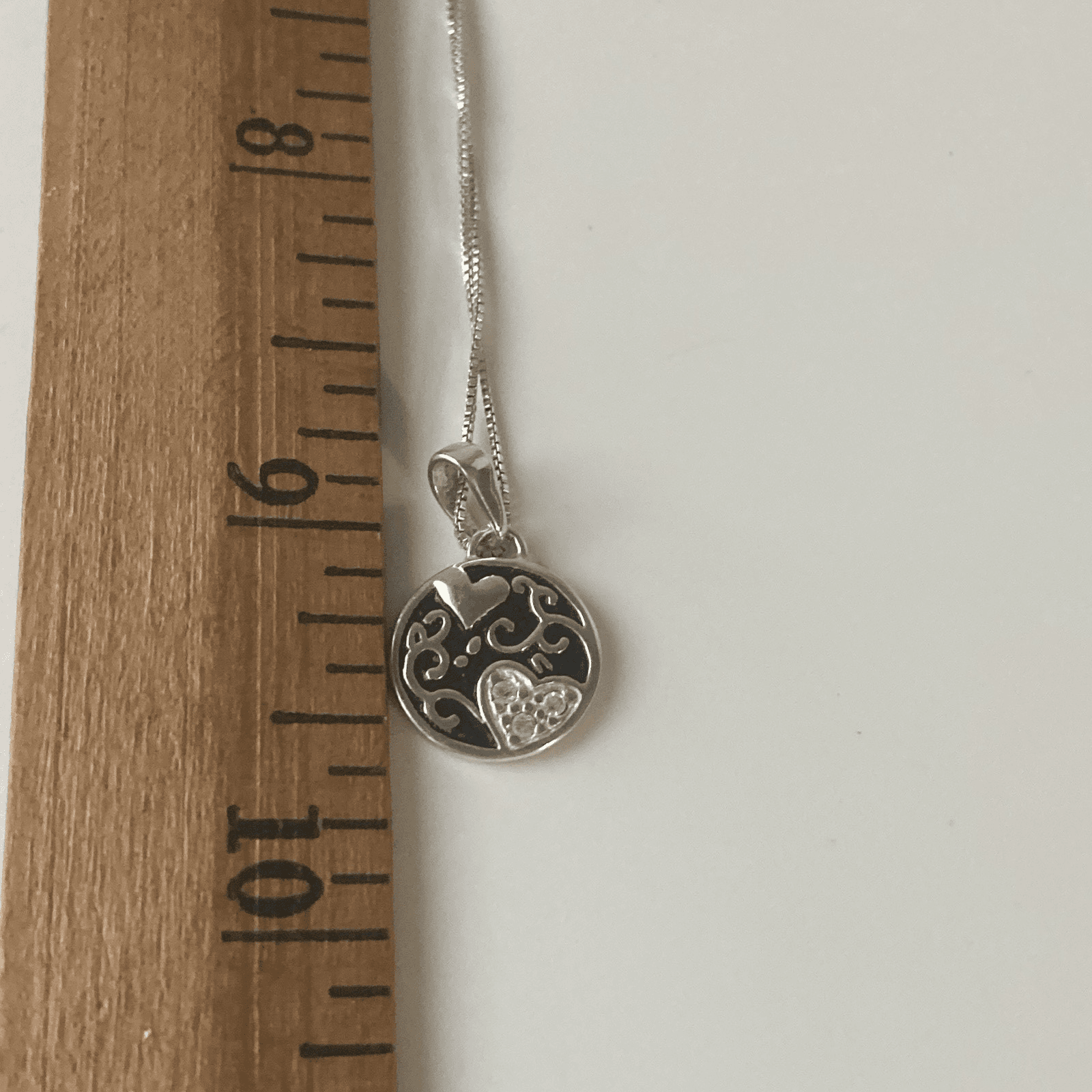 Sterling Silver 925 Sisters are Friends Round Pave Pendant Necklace Double Sided - Thumbnail 7