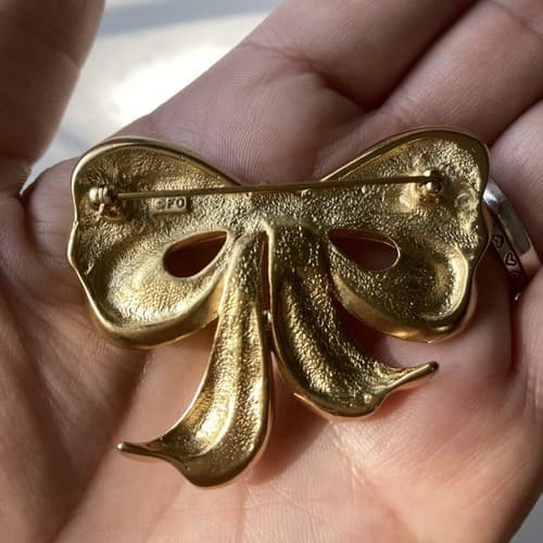 Vintage Gold Tone Bow Brooch Lolita Kawaii Coquette Vtg 2x2 Estate By FO - Thumbnail 5