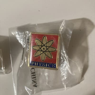 Vintage 1999 Teachers Discovery Enamel Education Pins Class Subjects Lot Of 3 - Thumbnail 2