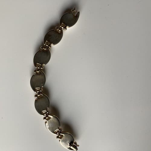 Vintage Crown Trifari White & gold tone bracelet Signed Costume Jewelry MCM Era - Thumbnail 5