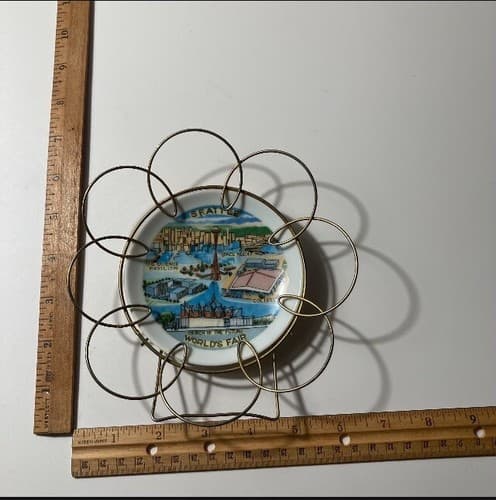 Vintage MCM Seattle World's Fair Wall Hanging Plate Decorative Collectible 60's - Thumbnail 10
