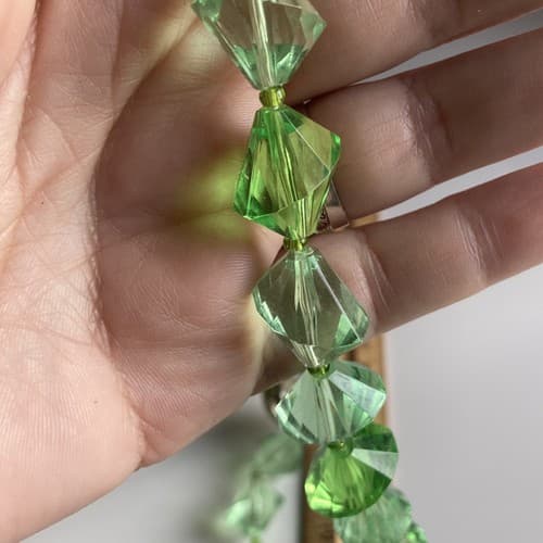 VTG LUCITE FACETED BEADS NECKLACE BRIGHT LIME GREEN FROM WEST GERMANY READ DESC - Thumbnail 9
