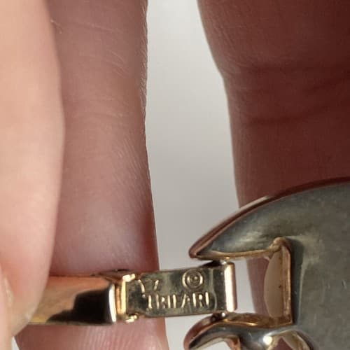 Vintage Crown Trifari White & gold tone bracelet Signed Costume Jewelry MCM Era - Thumbnail 2