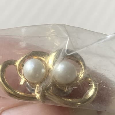 Vintage Gold Tone Bow Pearl Brooch and Earrings Set By BOUTIQUE Deadstock Lolita - Thumbnail 8