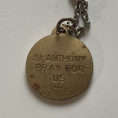 Vintage GoldTone St Anthony De Pauda Medals Pendants Necklace Lot of 2 Catholic - Thumbnail 4