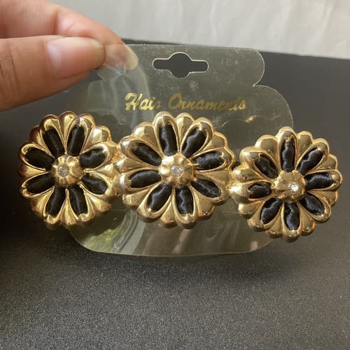 Vintage Deadstock Goldtone Floral Rhinestone Ribbon Hair Barrette 4in Coquette - Thumbnail 2
