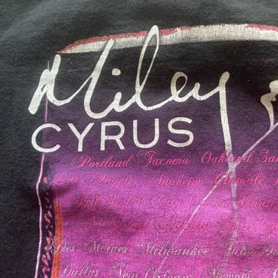 Vintage Miley Cyrus Wonder World Tour T-shirt Anvil Youth Small 2009 Y2K Hanna - Thumbnail 15