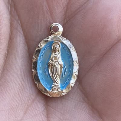 Vintage Aluminum Miraculous Mary Medal Pendant Blue Enamel Paint Hong Kong Tiny - Thumbnail 7