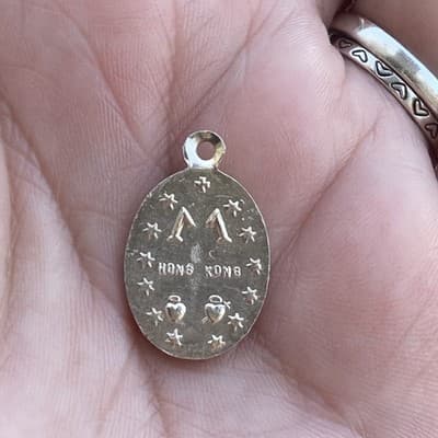 Vintage Aluminum Miraculous Mary Medal Pendant Blue Enamel Paint Hong Kong Tiny - Thumbnail 8