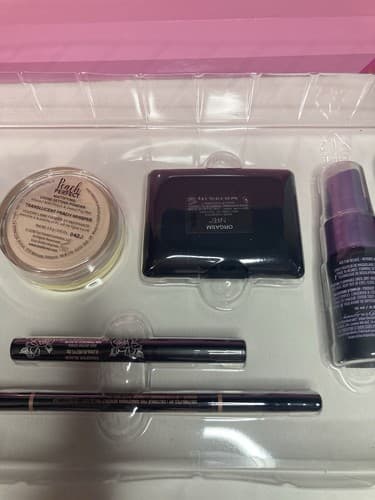 Sephora Favorites Makeup Must-Haves Too Faced Marc Jacobs Beauty Kat Von D Nars - Thumbnail 8