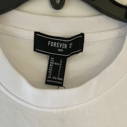Basquiat X Forever 21 JEAN MICHEL BASQUIAT ART PRINT T SHIRT SIZE LARGE NWT - Thumbnail 6