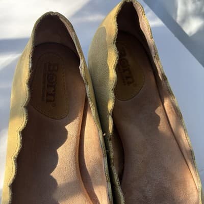 Born ALLIE Ballet Flats Womens 7.5M Yellow Leather Scalloped Shoes SEE PICS - Thumbnail 21