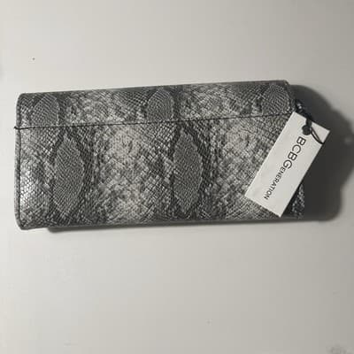 BCBGeneration Black and White Snake skin Long Wallet 'Anastasia Wallet' NEW 4X8 - Thumbnail 3