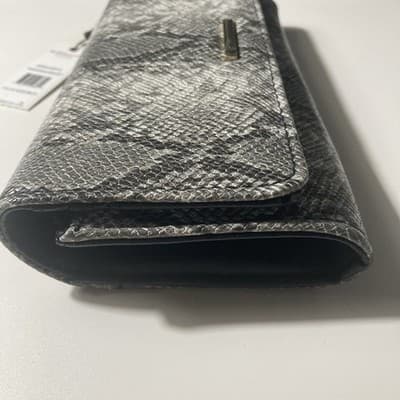 BCBGeneration Black and White Snake skin Long Wallet 'Anastasia Wallet' NEW 4X8 - Thumbnail 14