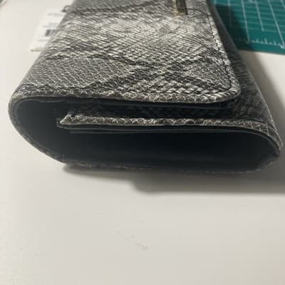 BCBGeneration Black and White Snake skin Long Wallet 'Anastasia Wallet' NEW 4X8 - Thumbnail 13