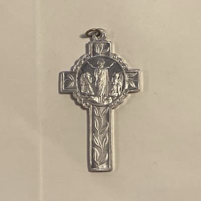 Vintage NOS Aluminum Cross Pendant Jesus 👼🏼I Am the Resurrection and the Life - Thumbnail 5