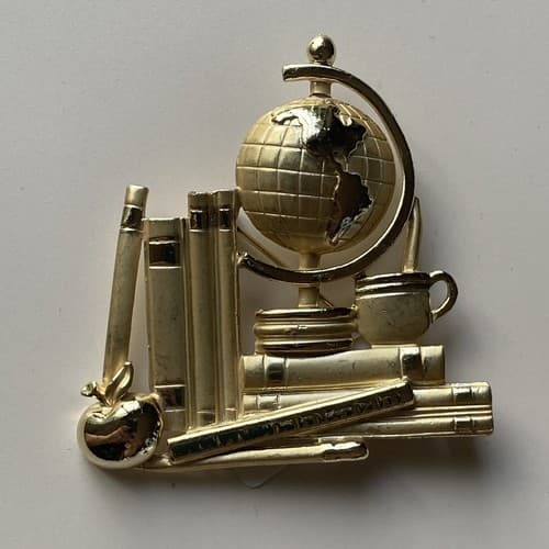 Vintage Matte Gold Tone Teacher Student Classroom Subjects Brooch Pin Globe Vtg