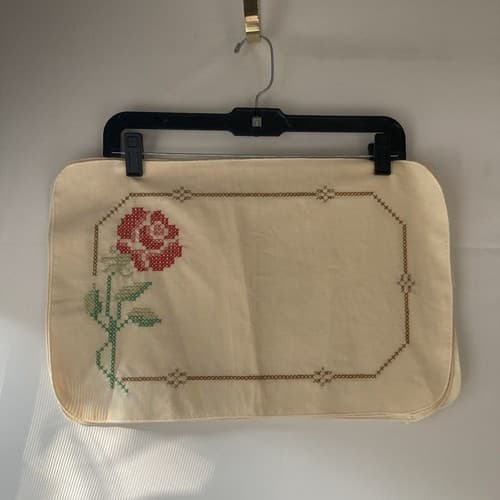 Vintage Homemade Handstitched Set of 4 linen/cotton Placemats 11.5in by 17.5 in