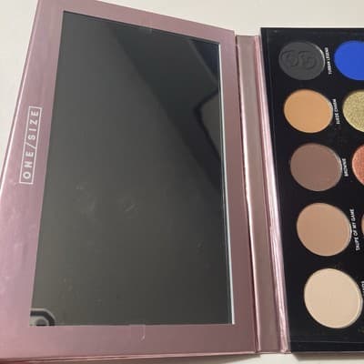 ONE/SIZE by PATRICK STARRR Visionary Eyeshadow Palette 15 Shades New in Box O/S - Thumbnail 8