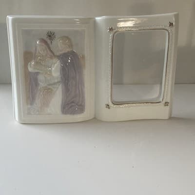 Vintage Christmas Nativity Scene Bible Picture Frame Ceramic Porcelain Pastels