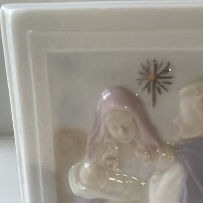 Vintage Christmas Nativity Scene Bible Picture Frame Ceramic Porcelain Pastels - Thumbnail 16