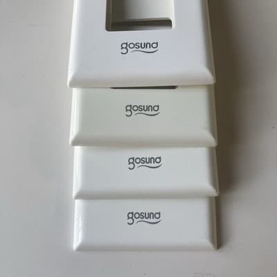 Gosund Light Switch Plate Covers 4 Pieces PARTS ONLY SEE PICS READ DESCRIPTION - Thumbnail 9