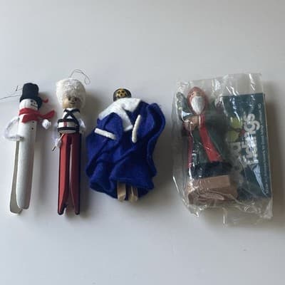 Vintage Christmas Clothes Pin Ornaments Home Made Plus Old World Santa 4pcs READ