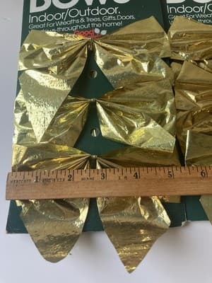 Vintage Christmas Gold Bow Ornaments Wreaths Gifts Deadstock 3Packs Good Tidings - Thumbnail 4