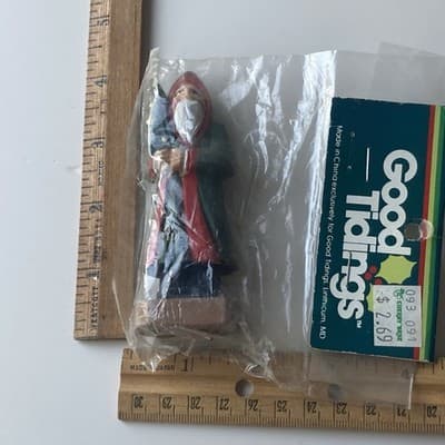 Vintage Christmas Clothes Pin Ornaments Home Made Plus Old World Santa 4pcs READ - Thumbnail 11