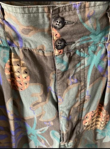 Vintage the GAP 90s Women's Cotton Bermuda High Waisted Shorts Size 32 Pineapple - Thumbnail 3