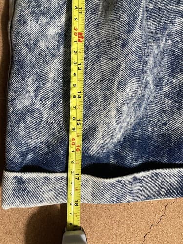 Vintage 80s 90s Acid Wash High Waisted Denim Jean MOM Shorts Holdtex 28 in waist - Thumbnail 9