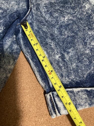 Vintage 80s 90s Acid Wash High Waisted Denim Jean MOM Shorts Holdtex 28 in waist - Thumbnail 10