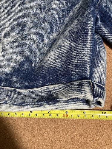 Vintage 80s 90s Acid Wash High Waisted Denim Jean MOM Shorts Holdtex 28 in waist - Thumbnail 11