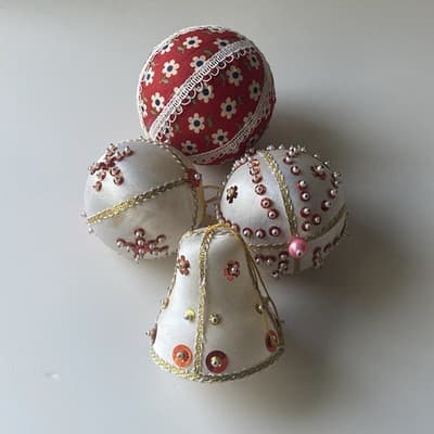 Vintage Christmas Ornaments Push Pin Sequins Calico Home Made Retro Bell 4 Pcs - Thumbnail 24