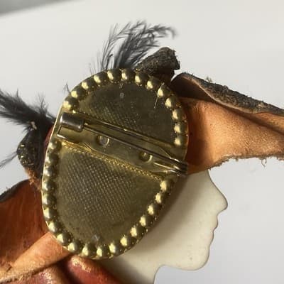 Vintage Lady Head Brooch Leather Suede Feather Head Piece Hat Artisan Retro 3in - Thumbnail 8