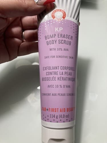 First Aid Beauty KP Bump Eraser Body Scrub Full Size 4 Oz FAB - Thumbnail 4