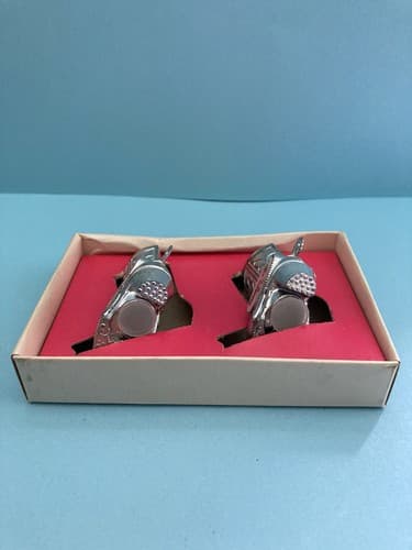 NOS Vintage Western Cowboy boots Souvenir Salt and Pepper shakers Canadian - Thumbnail 11