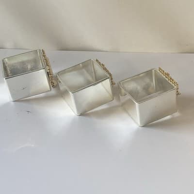 Menorah Metal Napkin Rings Holders Set of 6 Gold and Silvertone READ DESCRIPTION - Thumbnail 10