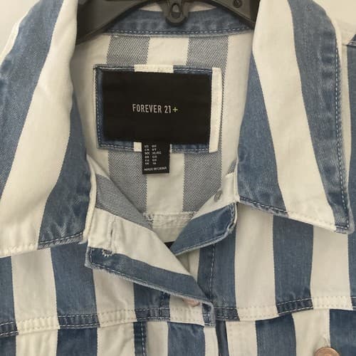 Forever 21 Plus Women’s Denim Jean Jacket Striped Cropped Size OX New With Tags - Thumbnail 4