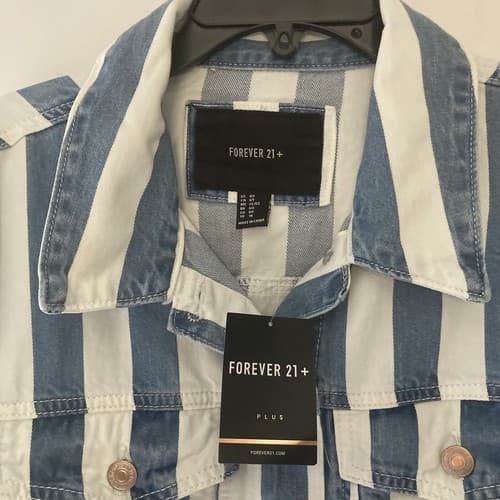 Forever 21 Plus Women’s Denim Jean Jacket Striped Cropped Size OX New With Tags - Thumbnail 2