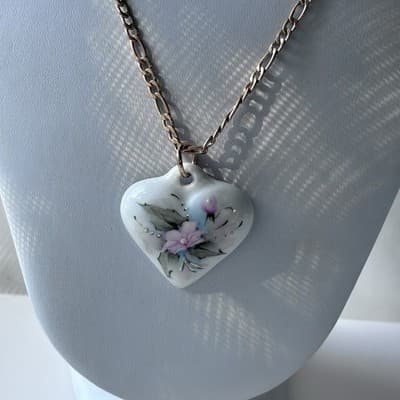 Vintage Ceramic Porcelain Heart Pendant Necklace Floral Cottage Hand Painted 80s