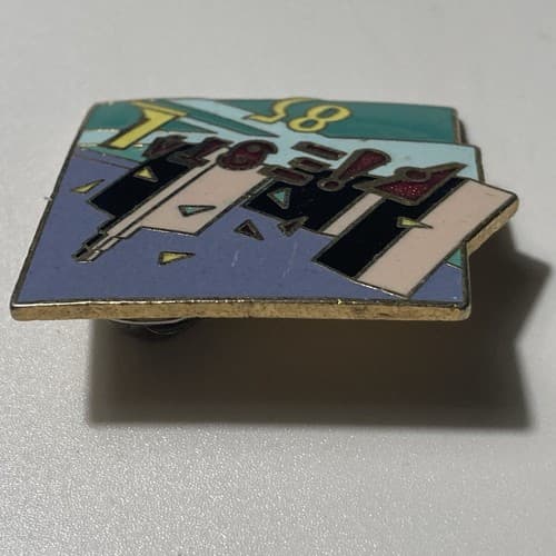 Vintage San Antonio Fiesta 1985 Enamel Lapel Pin Limited Edition Post Modern - Thumbnail 5