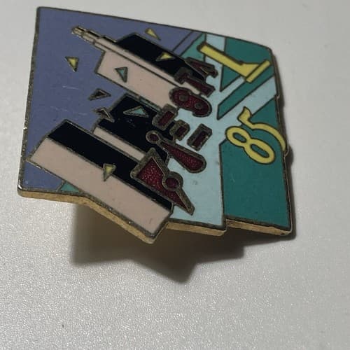 Vintage San Antonio Fiesta 1985 Enamel Lapel Pin Limited Edition Post Modern - Thumbnail 7